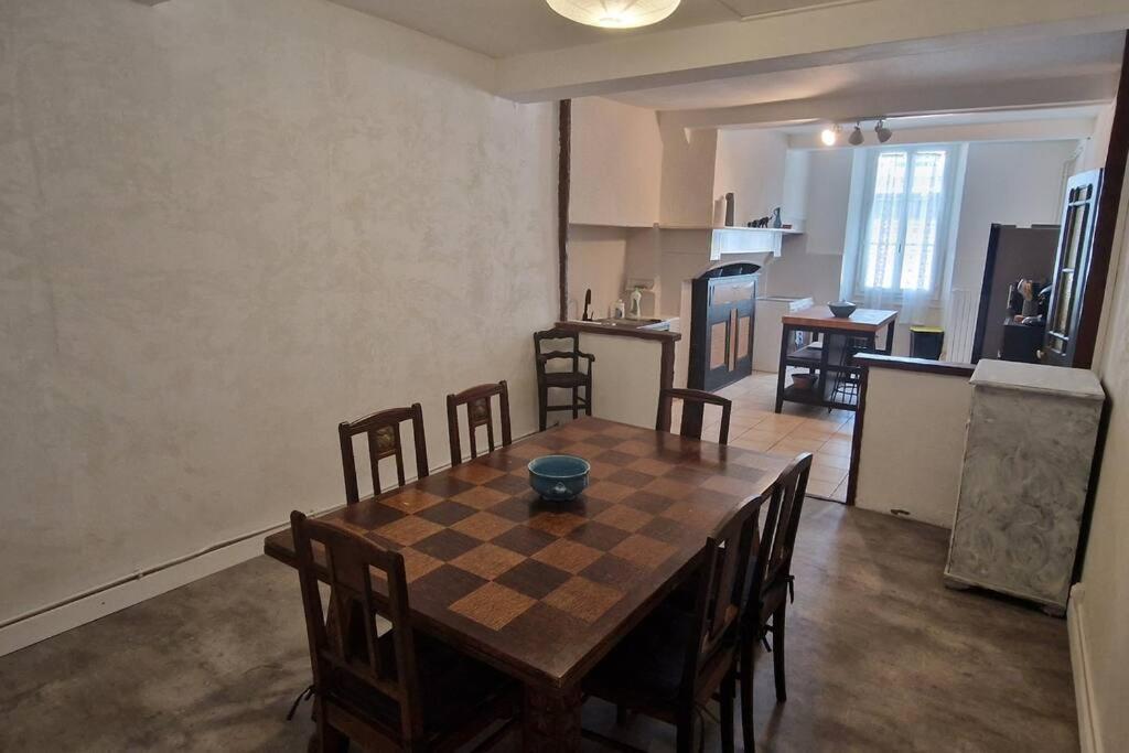 אולורן-סנט-מארי Chambre Dans Maison De Ville - 2 Personnes מראה חיצוני תמונה